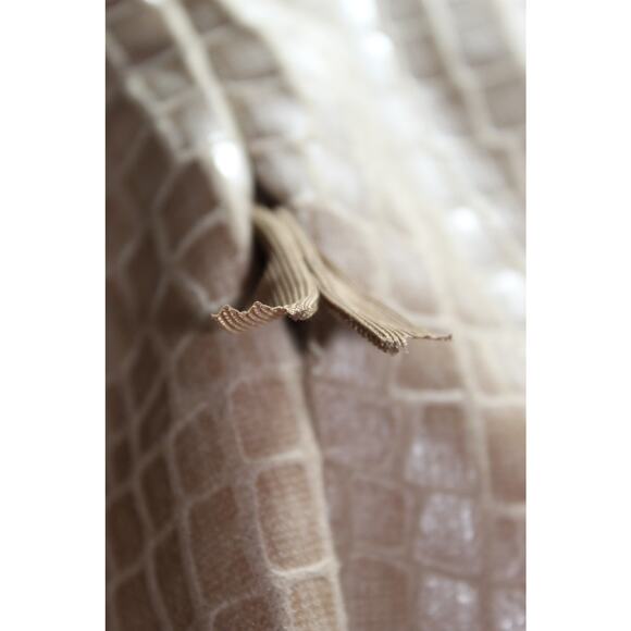 The Andamane Erin Skirt Faux Croc Gator Embossed High Waist Mini Skirt Small - Picture 4 of 16